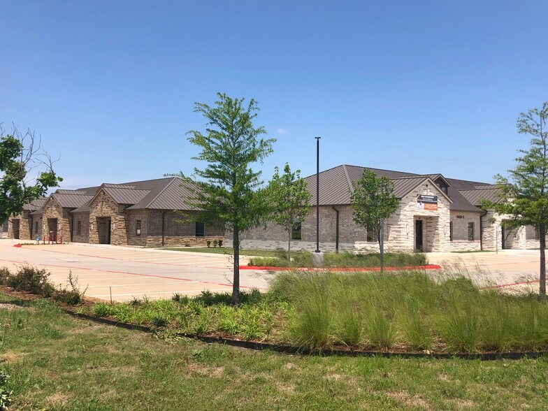 More Photos Of 1400 N Coit Rd, McKinney Medical For Sale