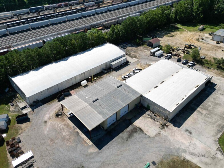 More Photos Of 3209 S Church St, Rocky Mount Warehouse For Lease