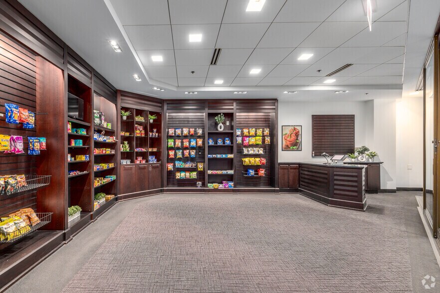 More Photos Of 2211-2215 S York Rd, Oak Brook Office For Lease