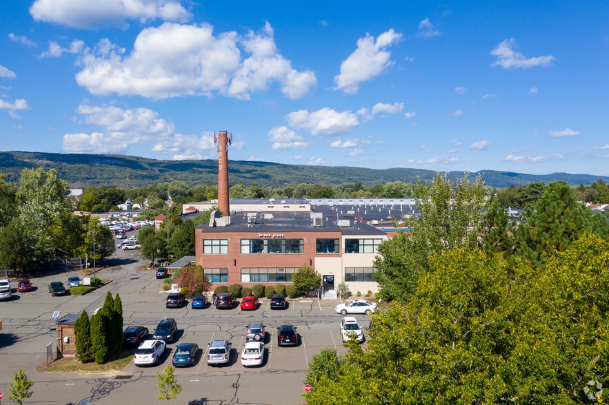 More Photos Of 180-190 Welles St, Forty Fort Medical For Lease