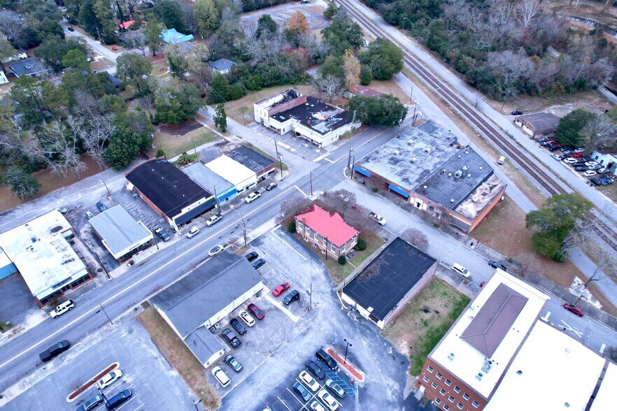 More Photos Of 134 Hampton Ave, Kingstree Freestanding For Sale