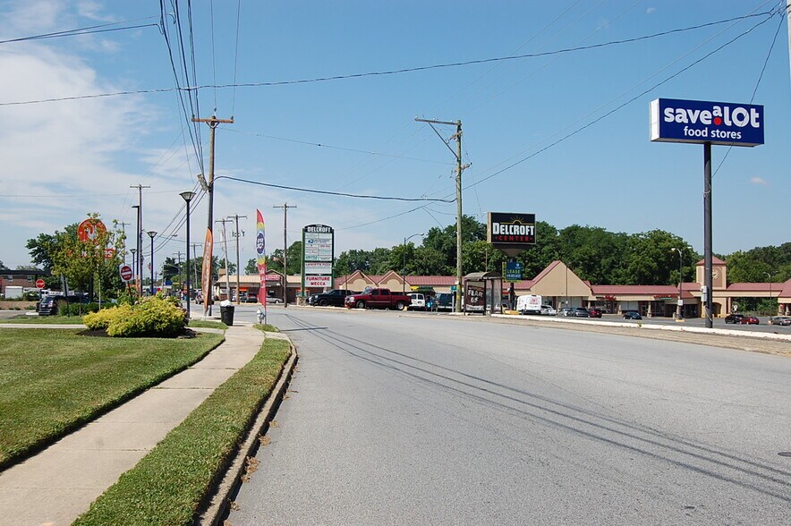 More Photos Of 1835 Delmar Dr, Folcroft Freestanding For Lease