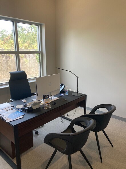 More Photos Of 6637 Gunn Hwy, Tampa Medical For Lease