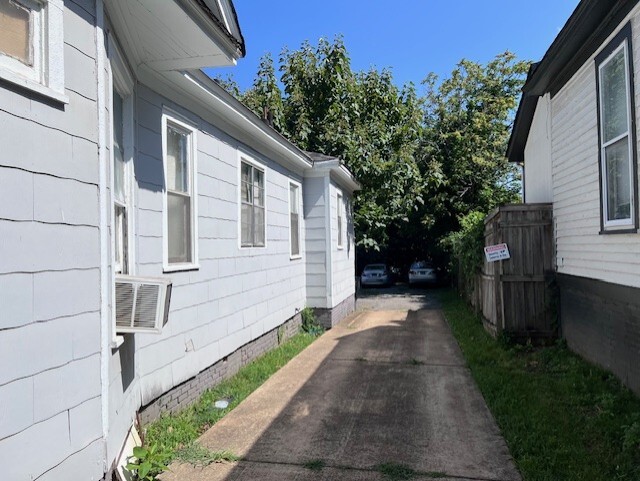 More Photos Of 2092 Linden Ave, Memphis Apartments For Sale