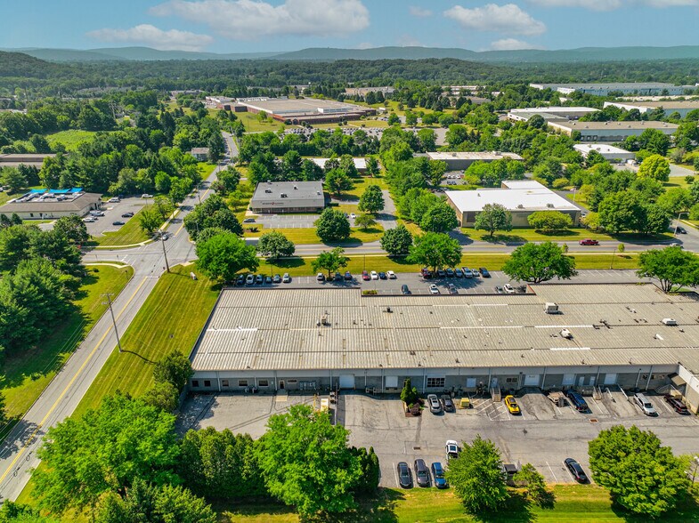 More Photos Of 2299 Brodhead Rd, Bethlehem Office For Sale