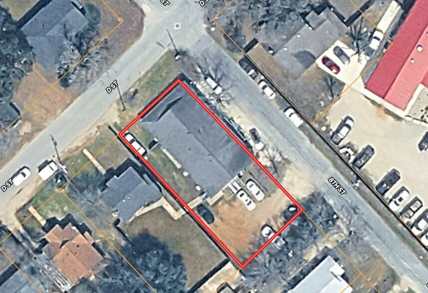 More Photos Of 1516-1520 D St, Floresville Apartments For Sale