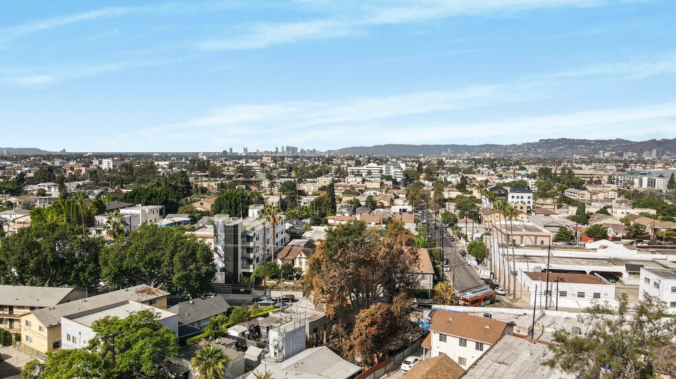 More Photos Of 598 N Hoover St, Los Angeles Land For Sale