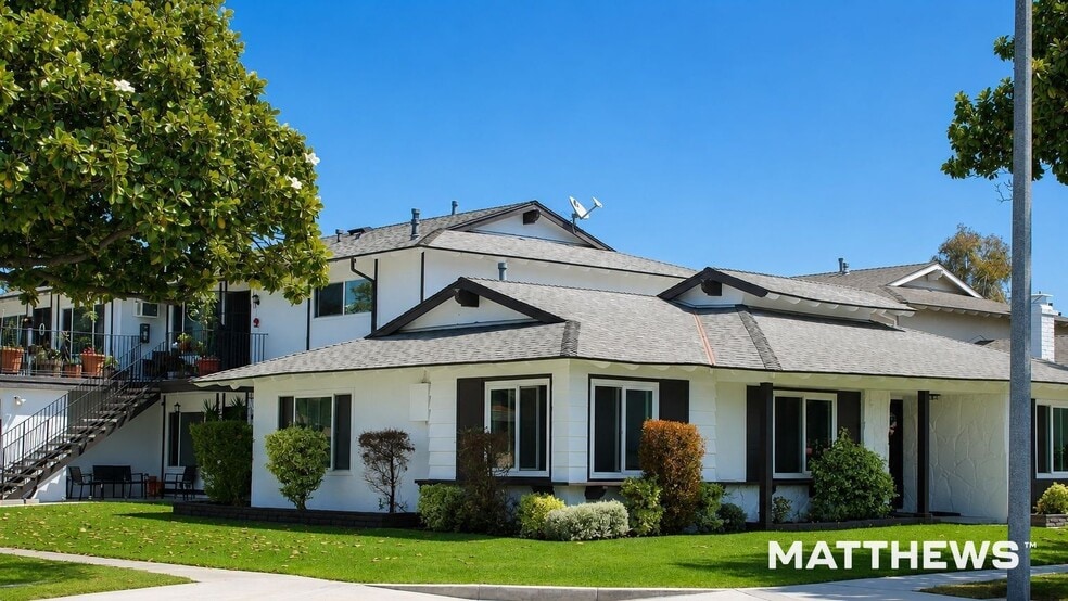 Primary Photo Of 2321 E Omega Ave, Anaheim Apartments For Sale