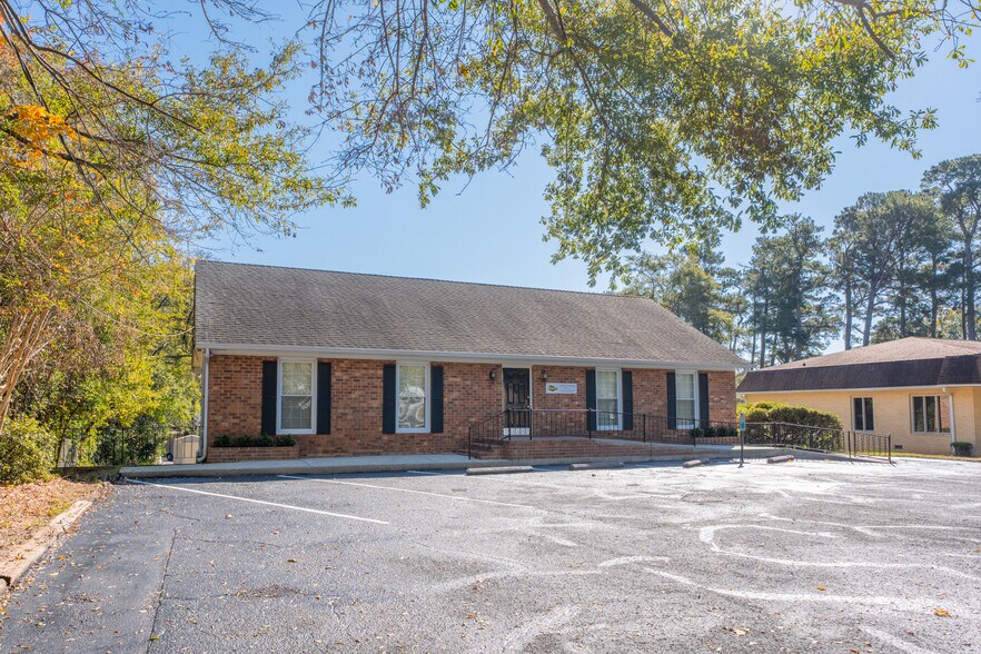 Primary Photo Of 306 Laurens St NW, Aiken Office For Lease