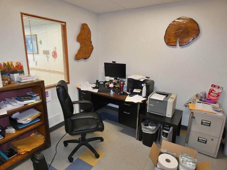 More Photos Of 2495 Elmwood Ave, Buffalo Office For Sale