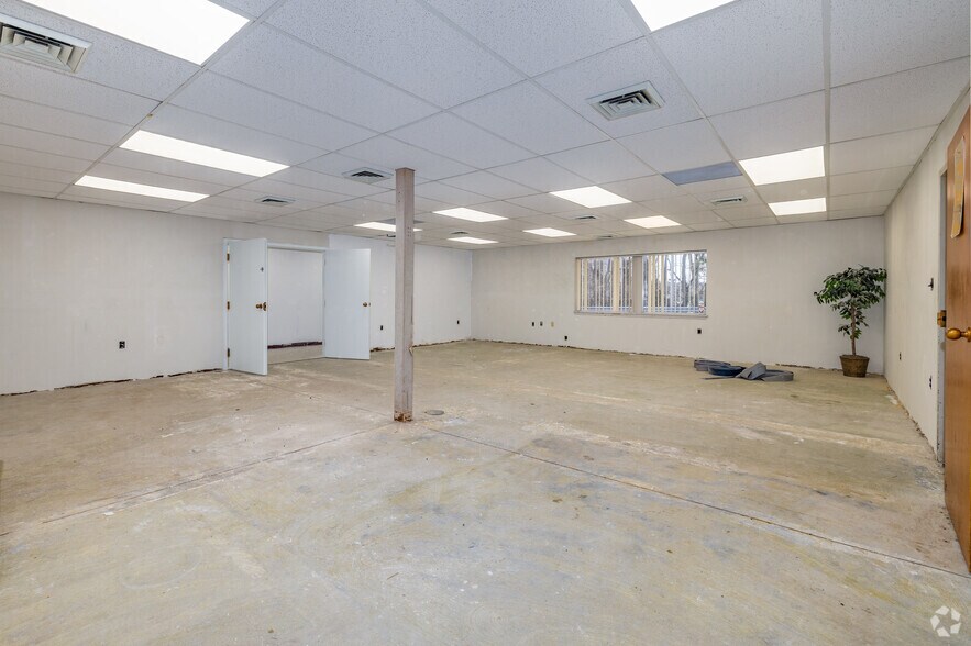 Photo of 1st Floor Ste Space B