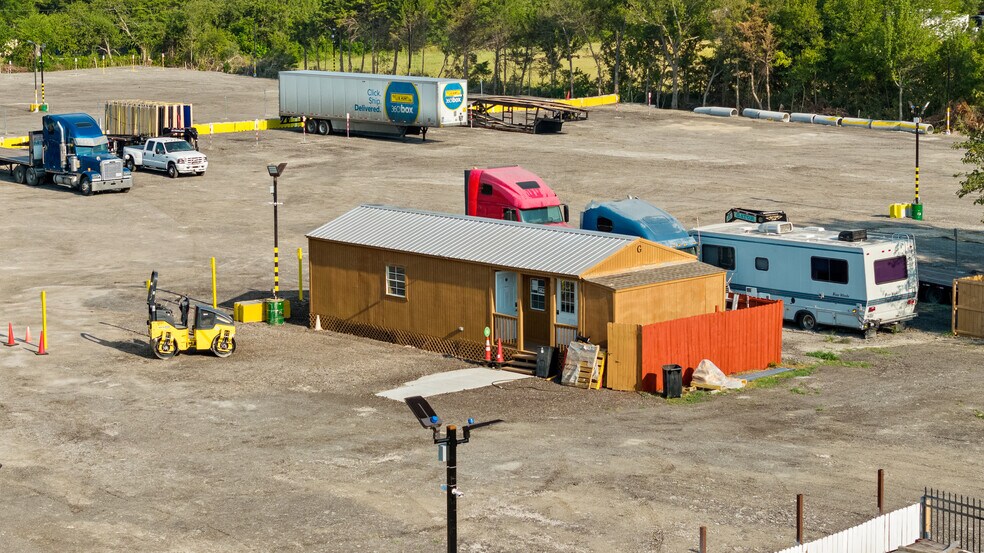 More Photos Of 1241 Narrow Ln, Red Oak Land For Sale