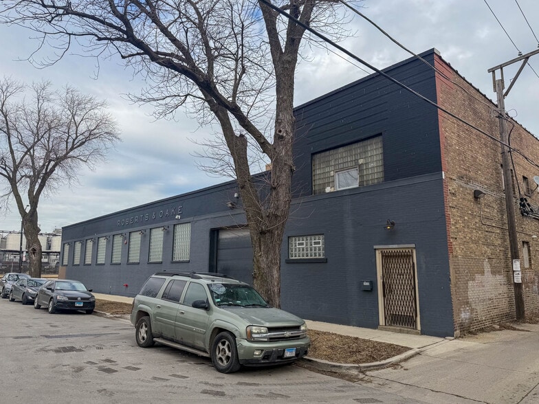 More Photos Of 1253 W 47th St, Chicago Warehouse For Sale