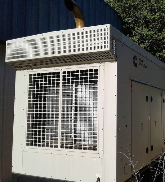 More Photos Of 7236 E Harry Ct, Wichita Office For Sale