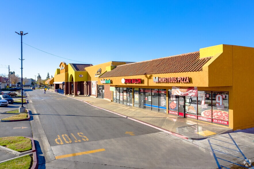 More Photos Of 543 N Azusa Ave, Covina Unknown For Lease