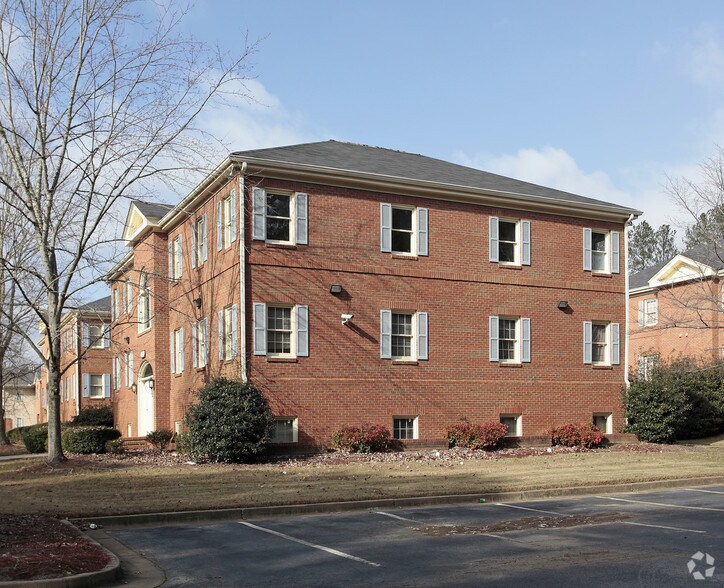 More Photos Of 5538 Old National Hwy, College Park Unknown For Lease