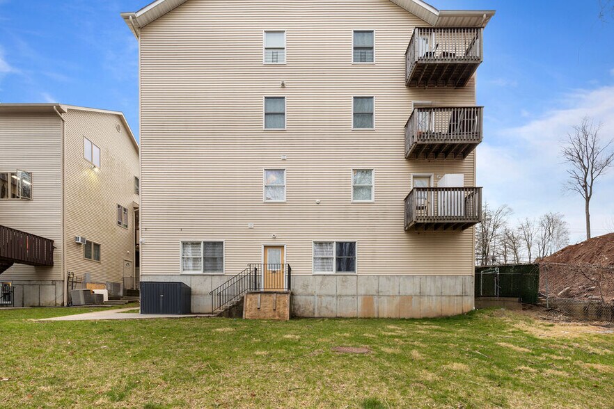 More Photos Of 68 Main St, Monsey Apartments For Sale