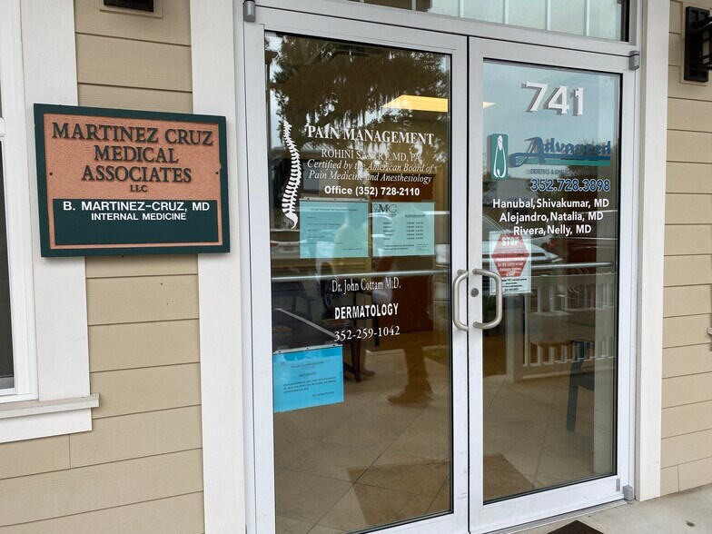 More Photos Of 741 CR 466, Lady Lake Medical For Lease