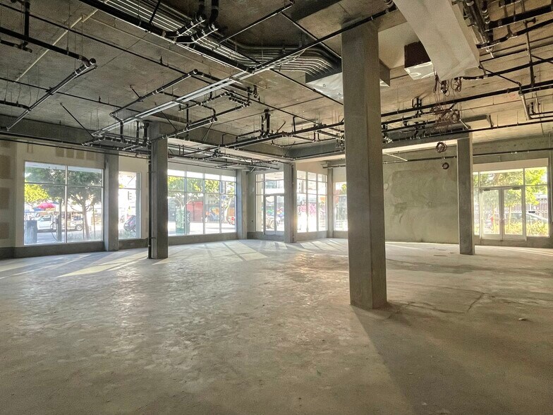 More Photos Of 424 W Pico Blvd, Los Angeles Apartments For Lease