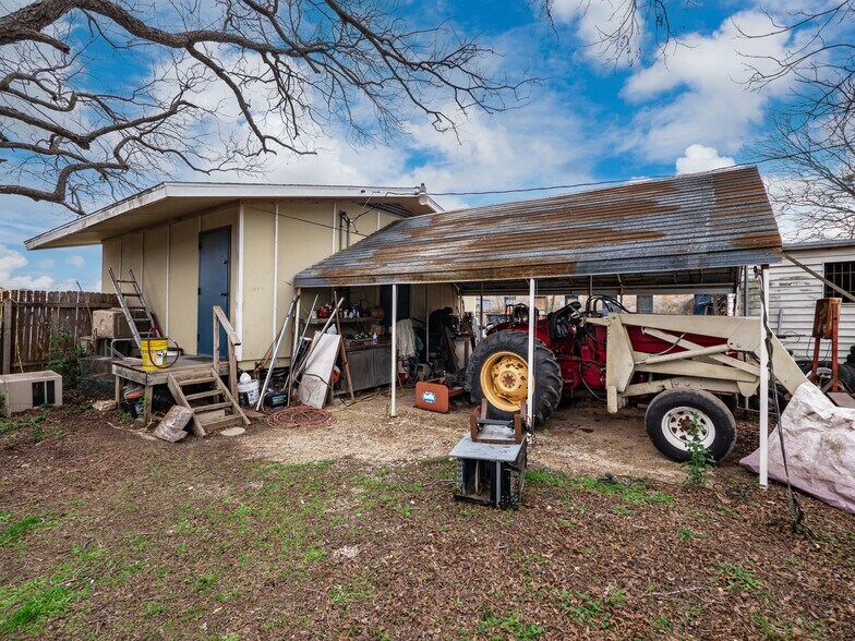 More Photos Of 201 S Highway 183, Leander Flex For Sale