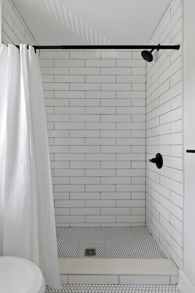 More Photos Of 2608 E Marshall St, Richmond Apartments For Sale