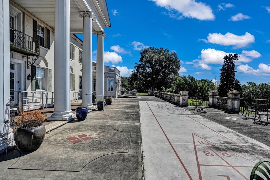 More Photos Of 200 Kauffman Rd, Annville Assisted Living For Sale