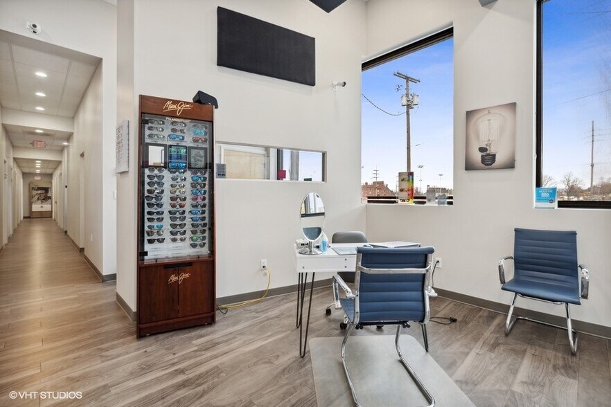 More Photos Of 2701-2703 Franklin St, Michigan City Storefront Retail Office For Sale