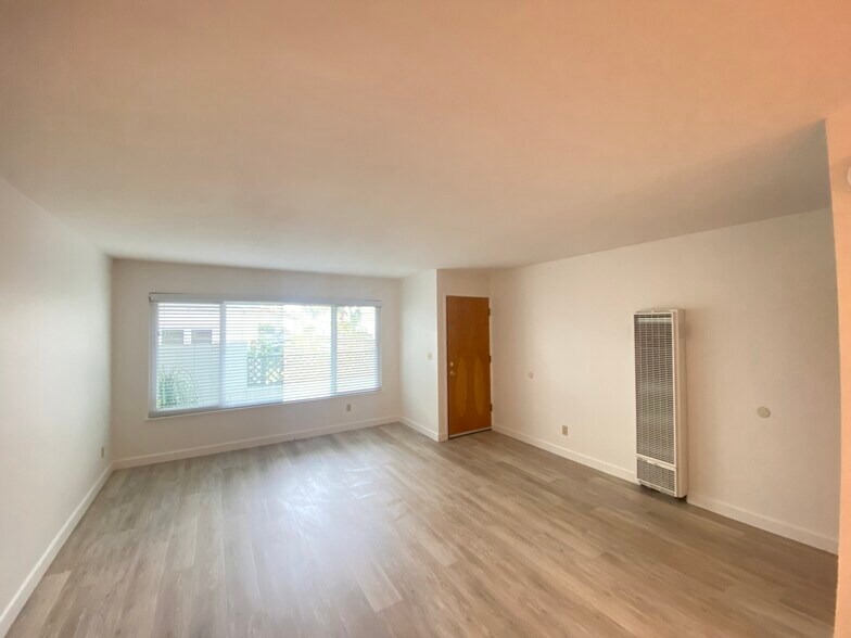 More Photos Of 140 Bay St, Santa Cruz Apartments For Sale