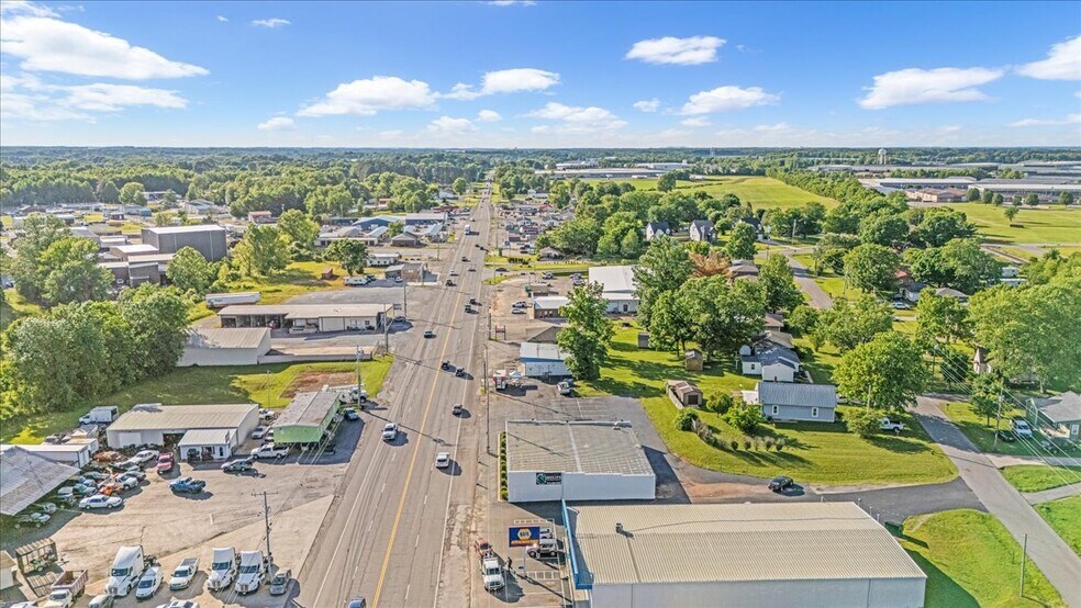 More Photos Of 421 N Broadway, Portland Medical For Sale