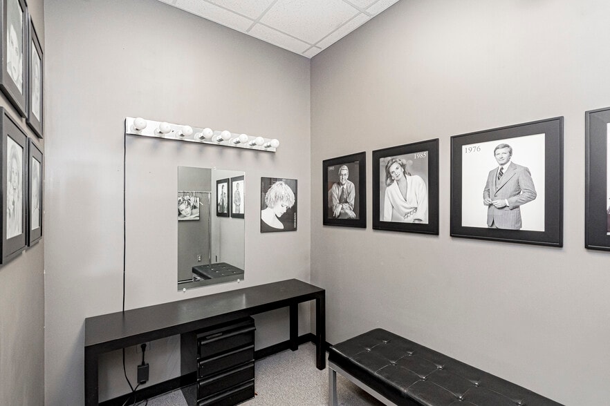 More Photos Of 4950 Government St, Baton Rouge General Retail For Sale