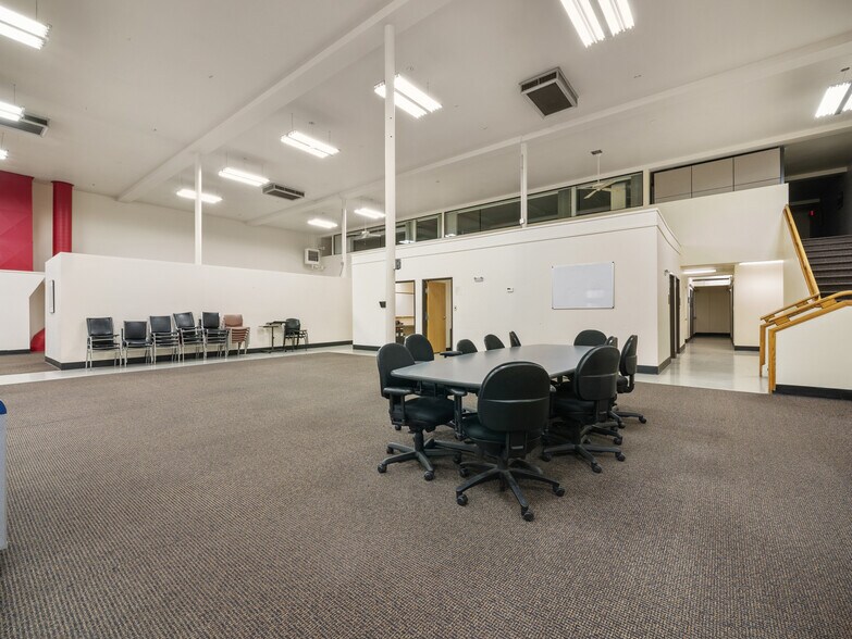 More Photos Of 407 S 2nd St, Laramie Storefront Retail Office For Sale