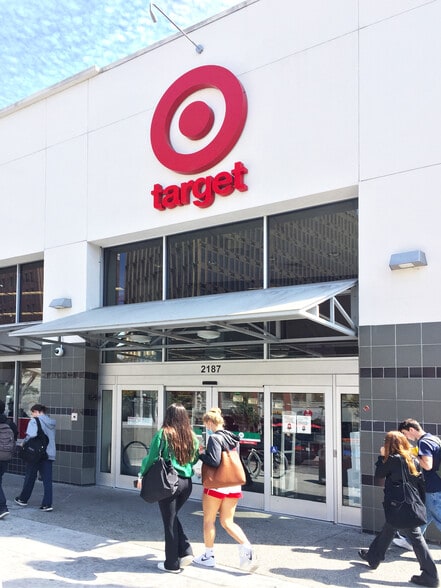 More Photos Of 2450 Shattuck Ave, Berkeley Unknown For Lease