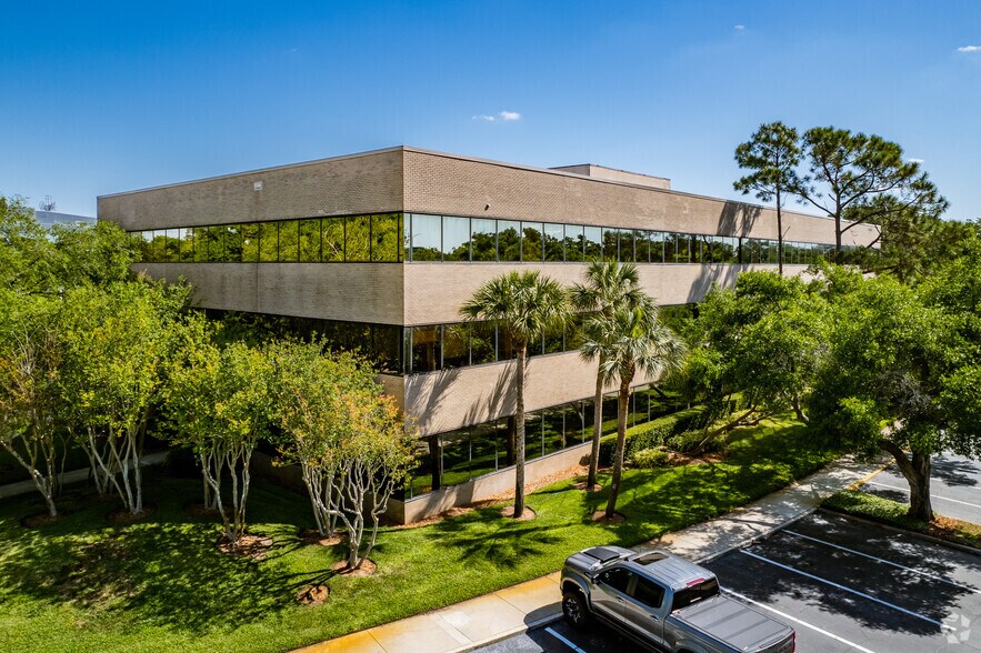 More Photos Of 2400 Maitland Center Pky, Maitland Unknown For Lease