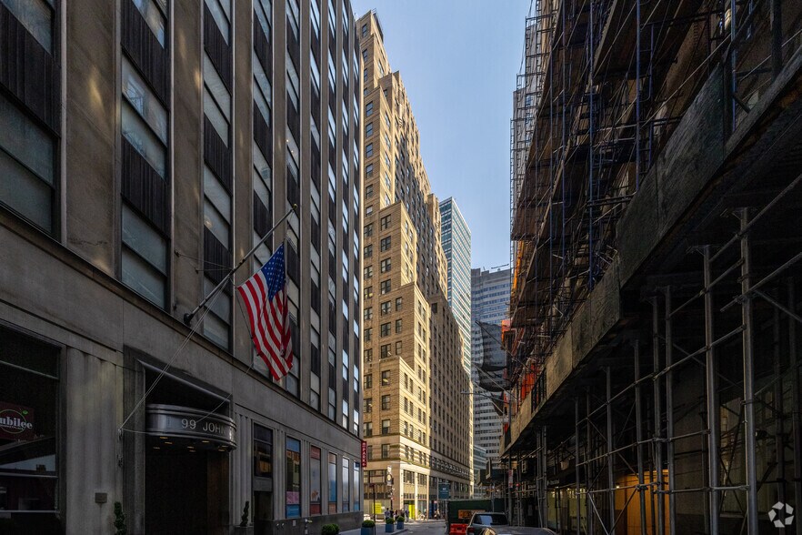 More Photos Of 111 John St, New York Office For Lease