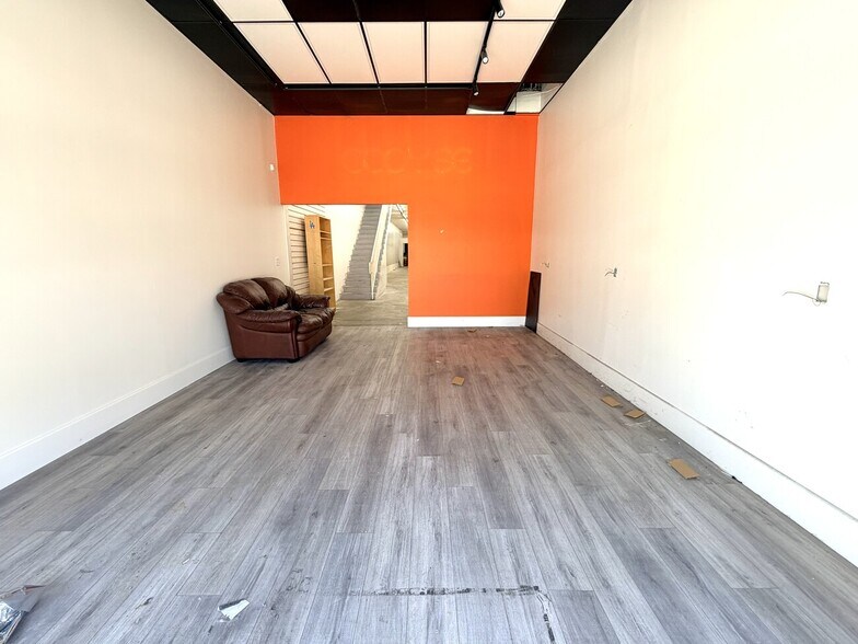 More Photos Of 525-529 Los Angeles St, Los Angeles Unknown For Lease