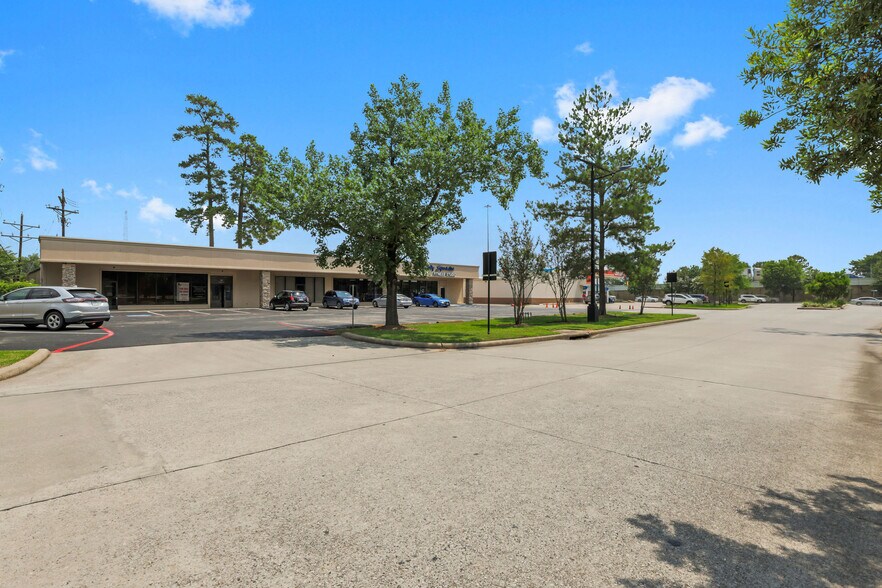 More Photos Of 118 Shenandoah Dr, The Woodlands Unknown For Lease
