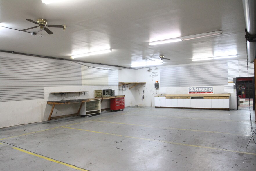 More Photos Of 1225 Broadway, El Cajon Storefront Retail Office For Lease