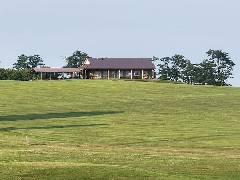 More Photos Of 7830 Knoyle Rd, Wattsburg Sports And Entertainment For Sale