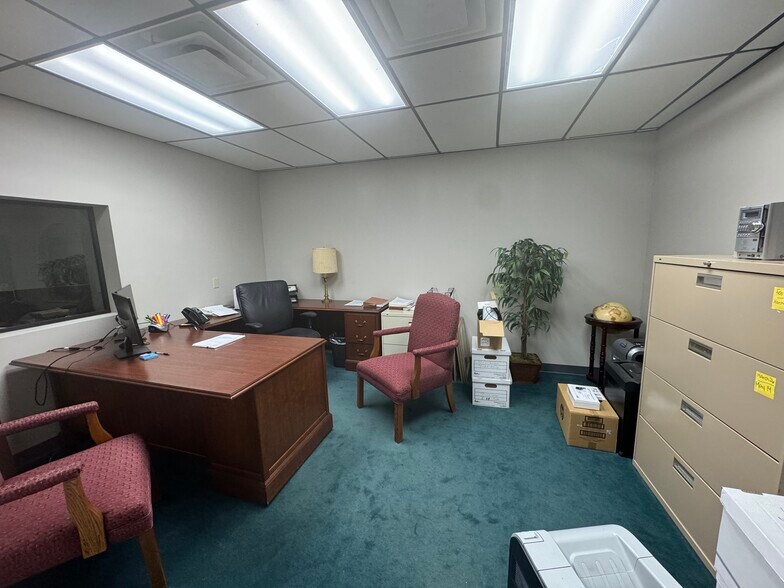 More Photos Of 4228 Blanding Blvd, Jacksonville Storefront Retail Office For Sale