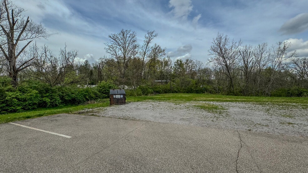 More Photos Of 1616 State Route 28, Loveland Freestanding For Sale