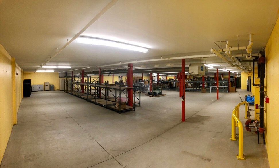 More Photos Of 235 Portland Rd, Gray Office For Sale