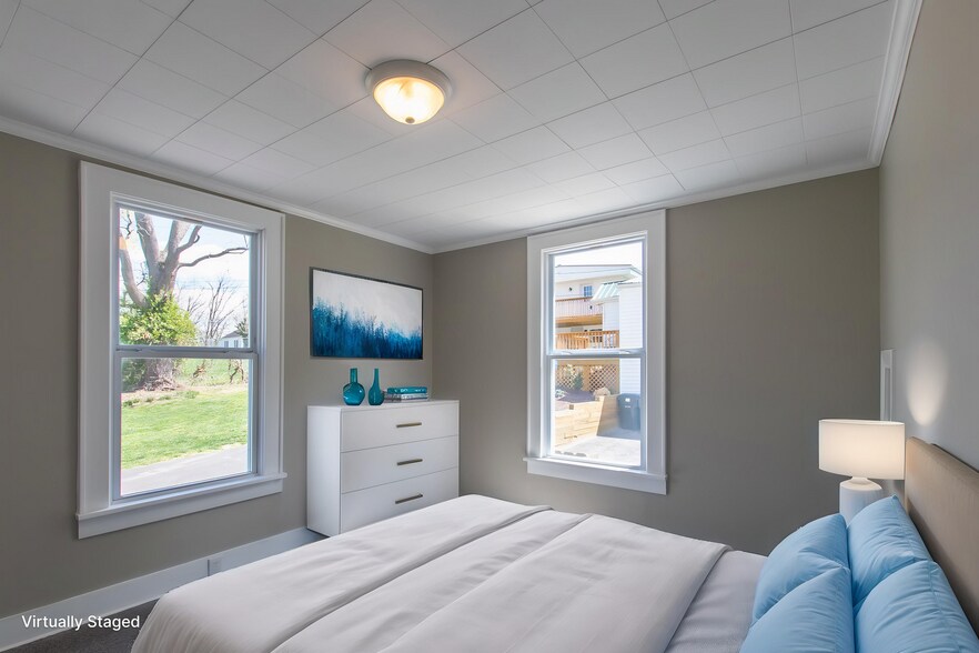 More Photos Of 2412-2416 Bradley St, Bristol Apartments For Sale