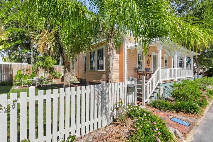 More Photos Of 16 Locust St, Saint Augustine Specialty For Sale
