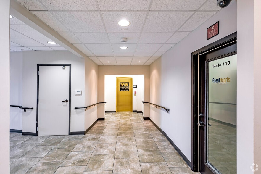 More Photos Of 824 Broadway St, San Antonio Loft Creative Space For Lease