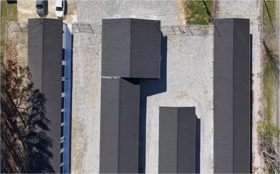 More Photos Of 9582 Heart of Dixie hwy, Arab Self Storage For Sale