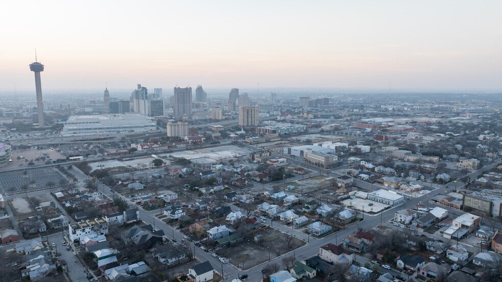 More Photos Of 128 Omaha St, San Antonio Land For Sale