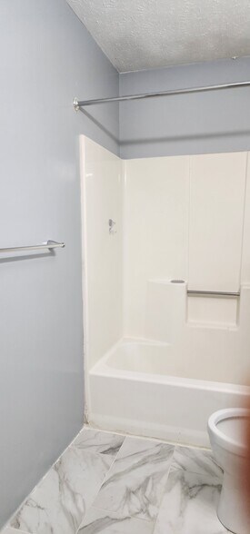More Photos Of 205 Glenview Ter, Winder Multifamily For Sale