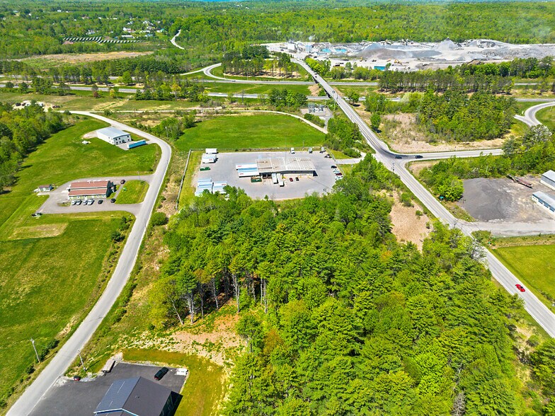 More Photos Of 122 Lyons Rd, Sidney Industrial For Sale