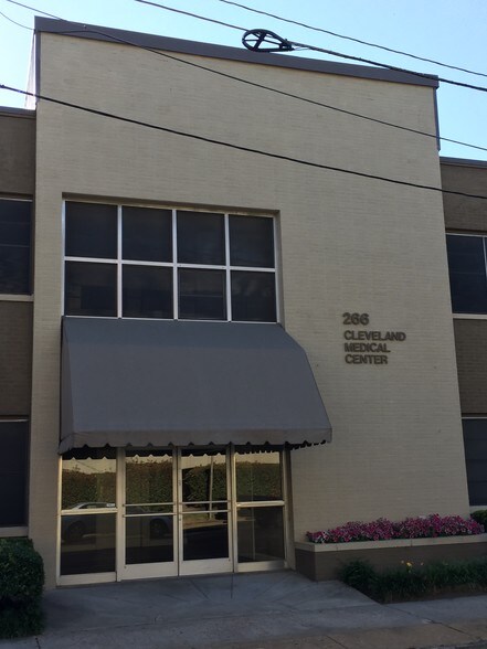 More Photos Of 266 S Cleveland St, Memphis Medical For Lease
