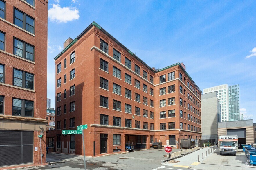 More Photos Of 55 Thomson Pl, Boston Office For Lease